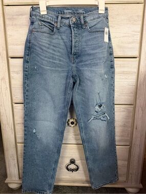 Old Navy Women’s Sky-Hi Straight Light Blue Distressed Jeans